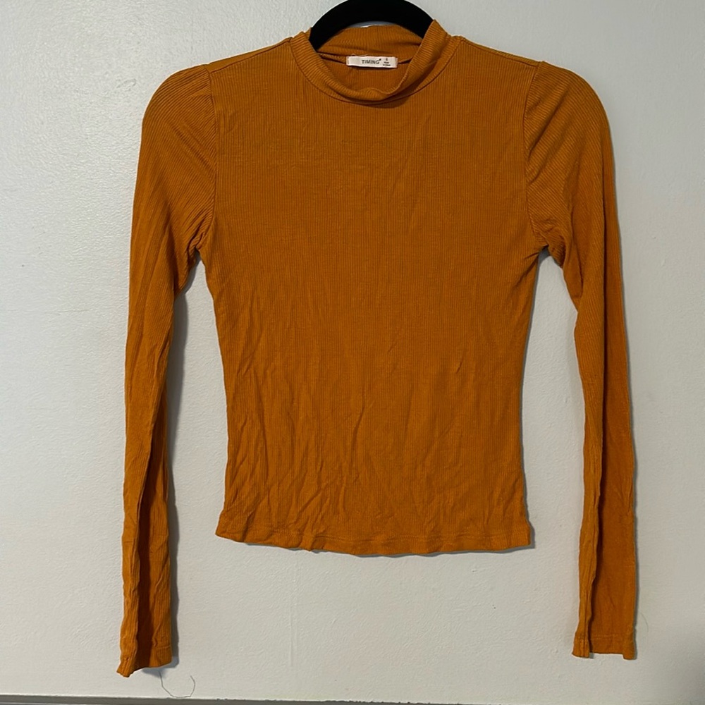 Long sleeves top